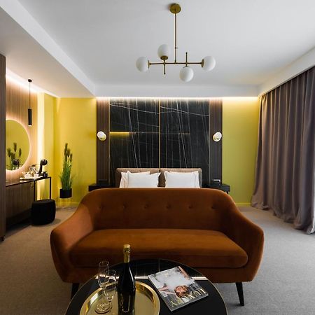 Luxury Sahara Noir Mamaia Nord Apartment ภายนอก รูปภาพ