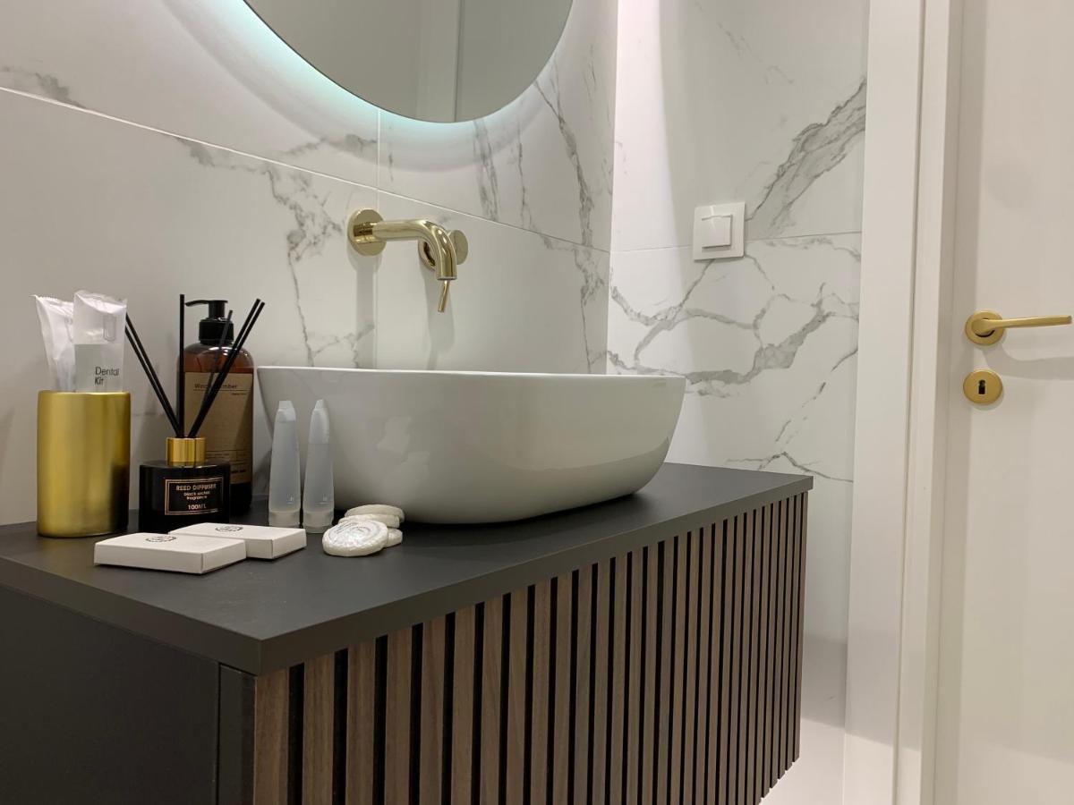 Luxury Sahara Noir Mamaia Nord Apartment ภายนอก รูปภาพ