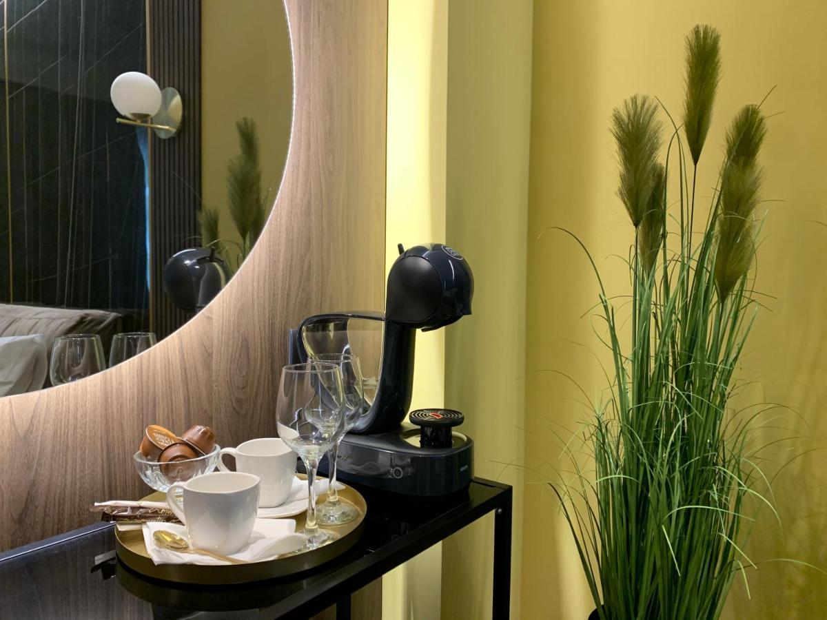 Luxury Sahara Noir Mamaia Nord Apartment ภายนอก รูปภาพ