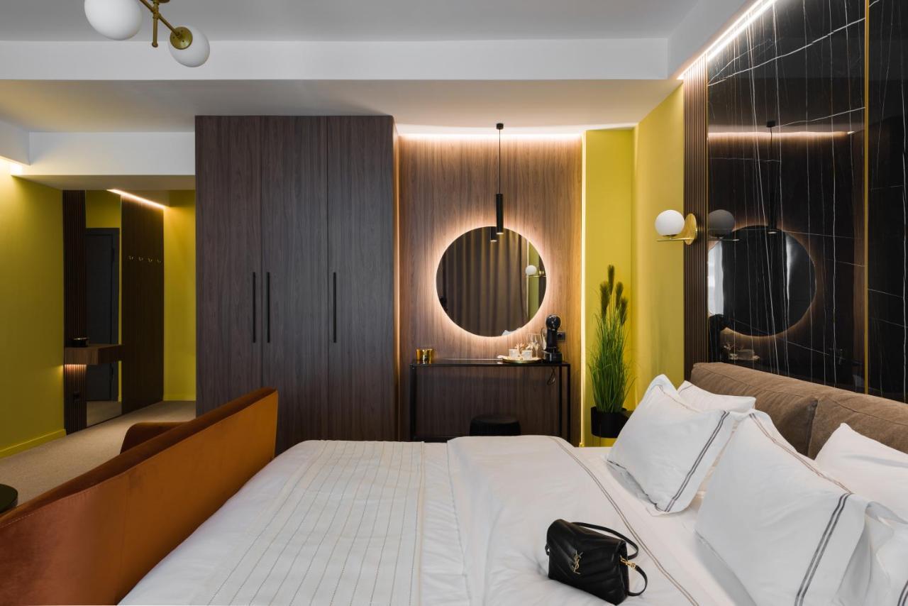 Luxury Sahara Noir Mamaia Nord Apartment ภายนอก รูปภาพ