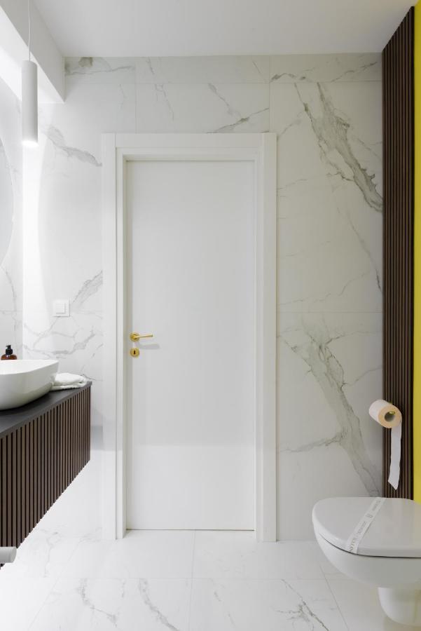 Luxury Sahara Noir Mamaia Nord Apartment ภายนอก รูปภาพ